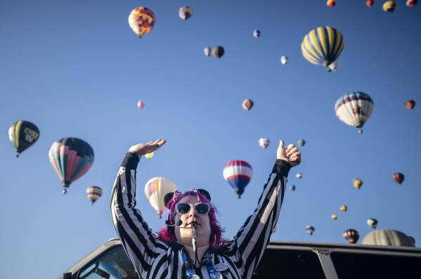 Albuquerque International Balloon Fiesta brings colorful displays